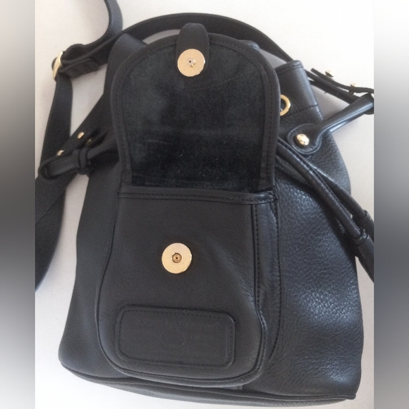 Dooney & Bourke Suspender Style Drawstring Glove/Metro Collection - Picture 10 of 16